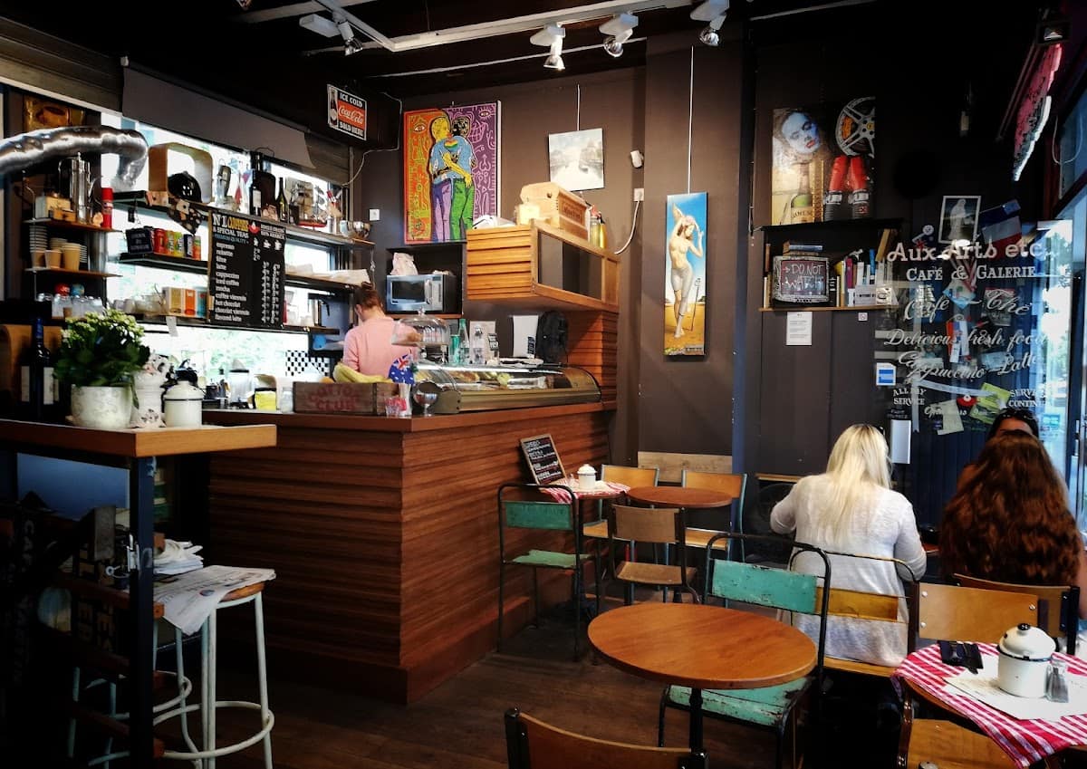 Aux Arts Etc... Café Galerie d'art