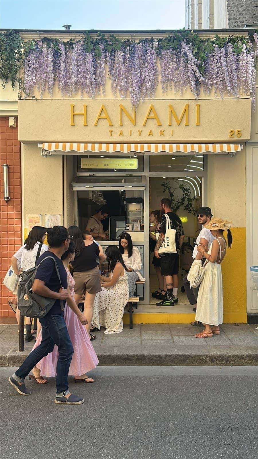 Hanami Taiyaki - Coffeeshop & Icecream