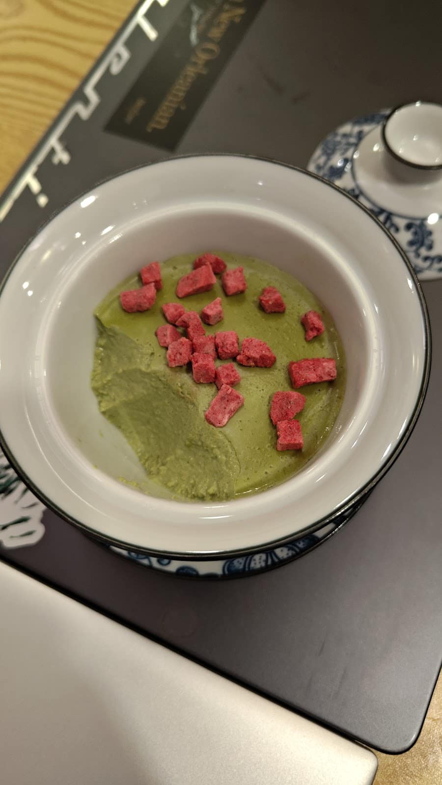 LUTHÉ 陸茶 | Salon de thé bien-être